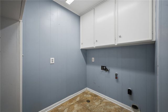 2104 Carter Creek Parkway, Bryan, TX 77802