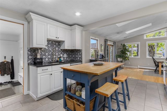 50 Fairview Avenue, West Warwick, RI 02893