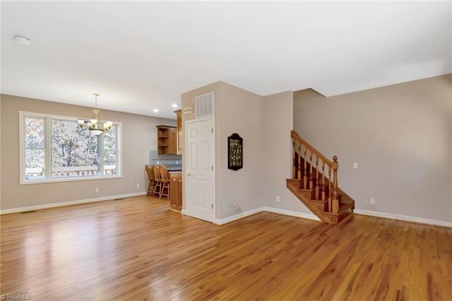 326 RoseBrier Road, Boomer, NC 28606