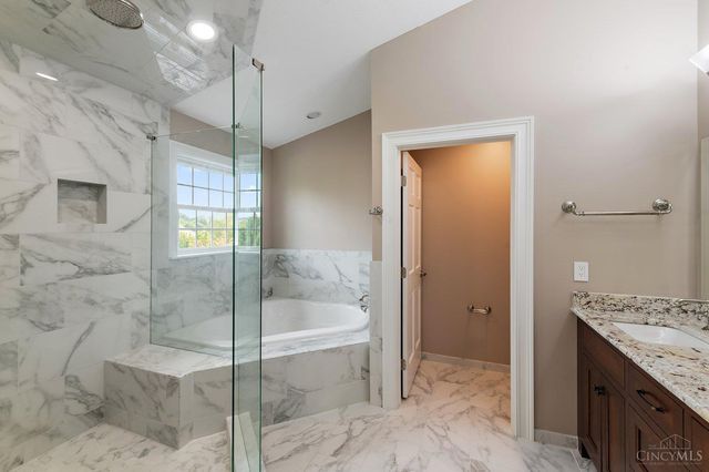 5552 Schlade Court, Liberty Twp, OH 45044