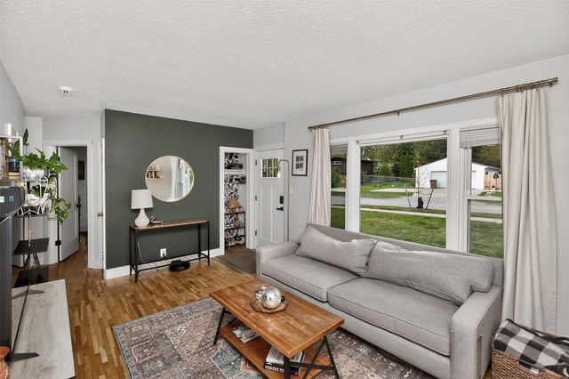 1409 63rd Street, Des Moines, IA 50311