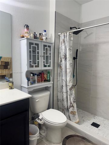4039 NW 11th Street, Lauderhill, FL 33313