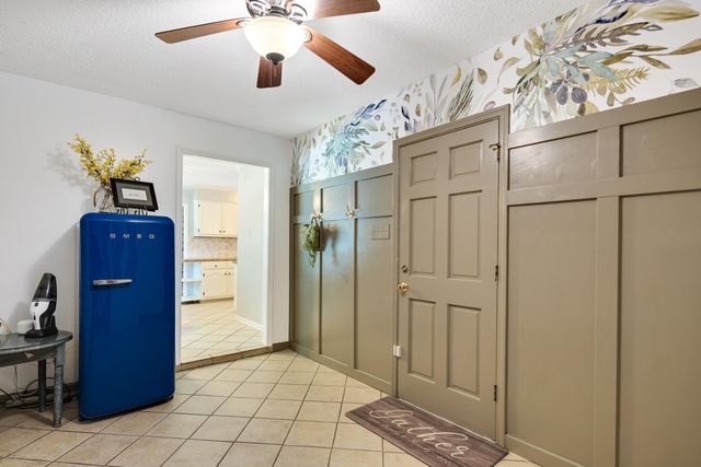 8331 ST IVES CV, Memphis, TN 38016
