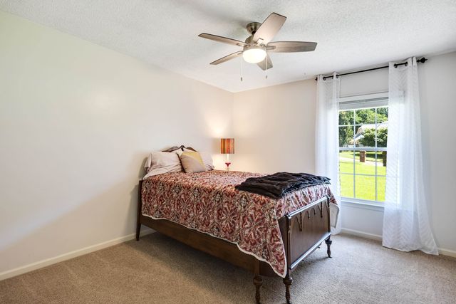 8331 ST IVES CV, Memphis, TN 38016
