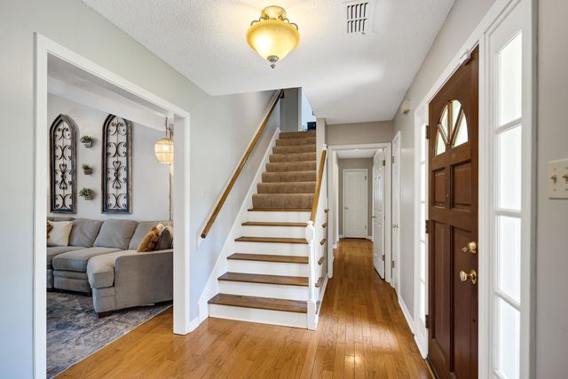 8331 ST IVES CV, Memphis, TN 38016