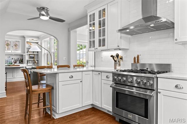 7411 Teasdale Avenue, University City, MO 63130