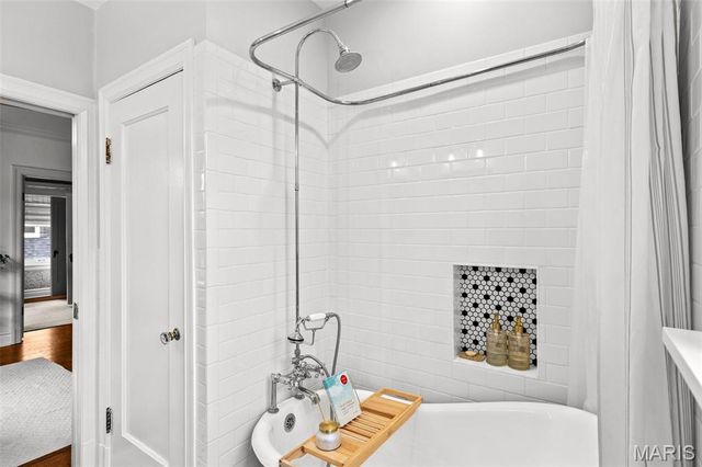 7411 Teasdale Avenue, University City, MO 63130