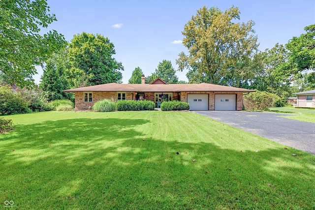 5626 Boy Scout Road, Indianapolis, IN 46226