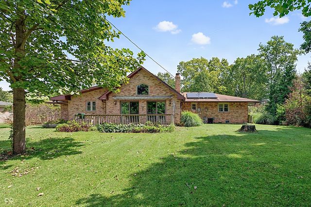 5626 Boy Scout Road, Indianapolis, IN 46226