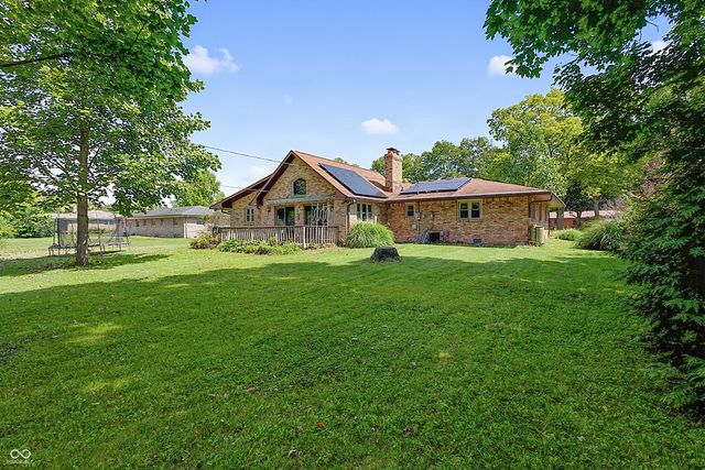 5626 Boy Scout Road, Indianapolis, IN 46226