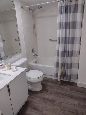 701 SW 128th Avenue 401F, Pembroke Pines, FL 33027