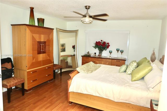 701 SW 128th Avenue 401F, Pembroke Pines, FL 33027