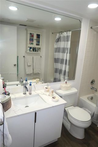 701 SW 128th Avenue 401F, Pembroke Pines, FL 33027