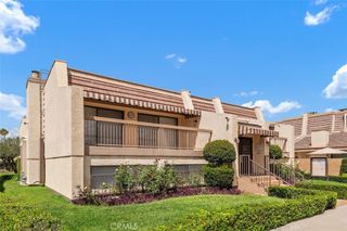 18415 Collins, Tarzana, CA 91356