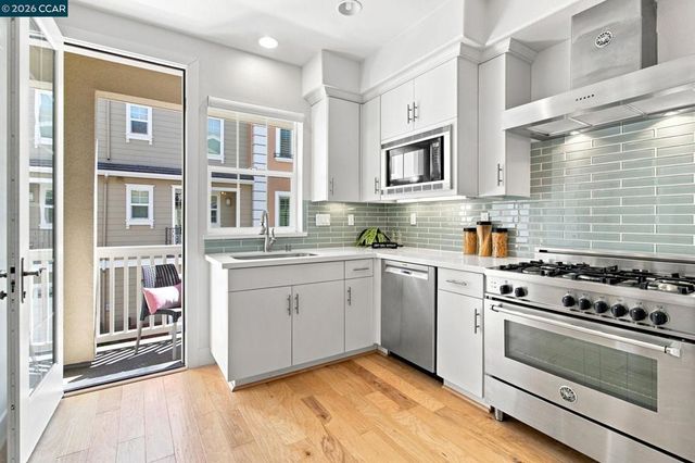 409 Longden Ave, San Mateo, CA 94403