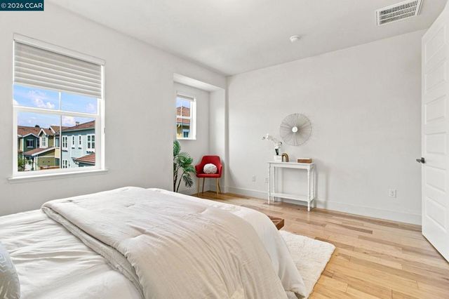 409 Longden Ave, San Mateo, CA 94403