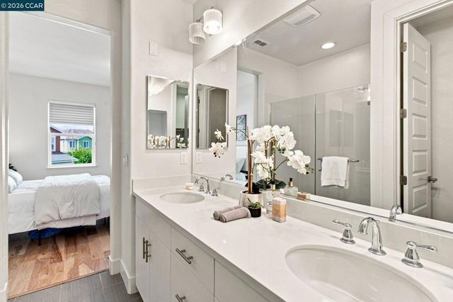 409 Longden Ave, San Mateo, CA 94403