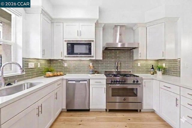 409 Longden Ave, San Mateo, CA 94403