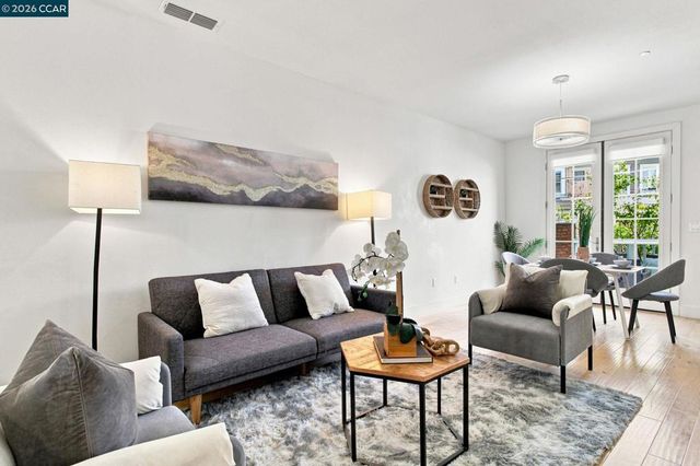 409 Longden Ave, San Mateo, CA 94403