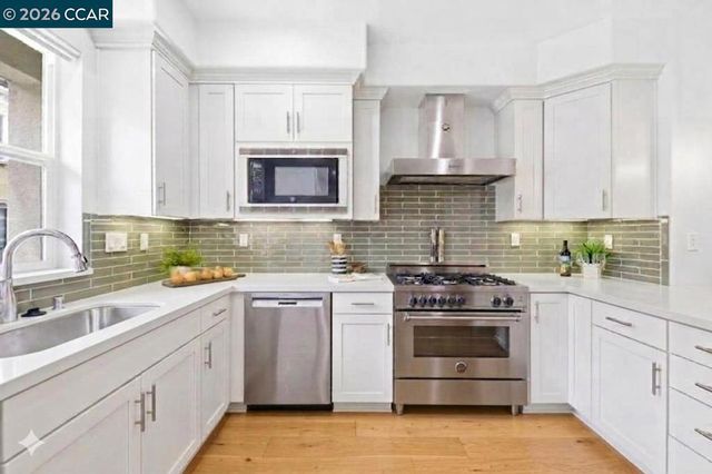 409 Longden Ave, San Mateo, CA 94403