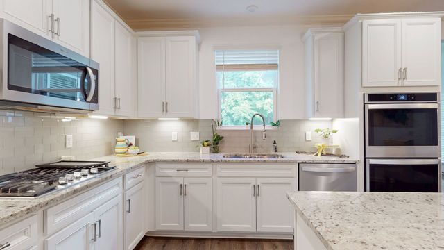 551 Montrose Dr, Mount Juliet, TN 37122