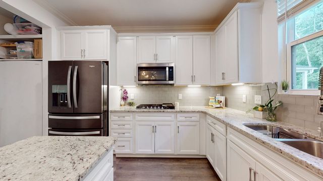 551 Montrose Dr, Mount Juliet, TN 37122