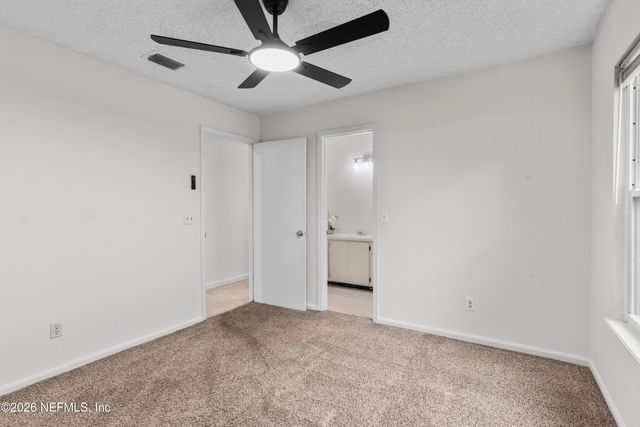 8066 INTERNATIONAL VILLAGE Drive, Jacksonville, FL 32277