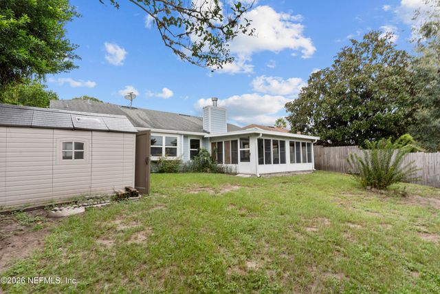 8066 INTERNATIONAL VILLAGE Drive, Jacksonville, FL 32277