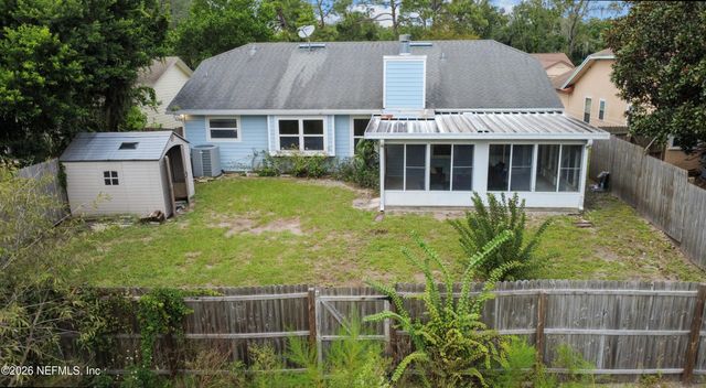 8066 INTERNATIONAL VILLAGE Drive, Jacksonville, FL 32277