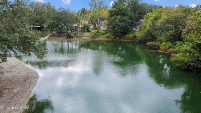 8066 INTERNATIONAL VILLAGE Drive, Jacksonville, FL 32277
