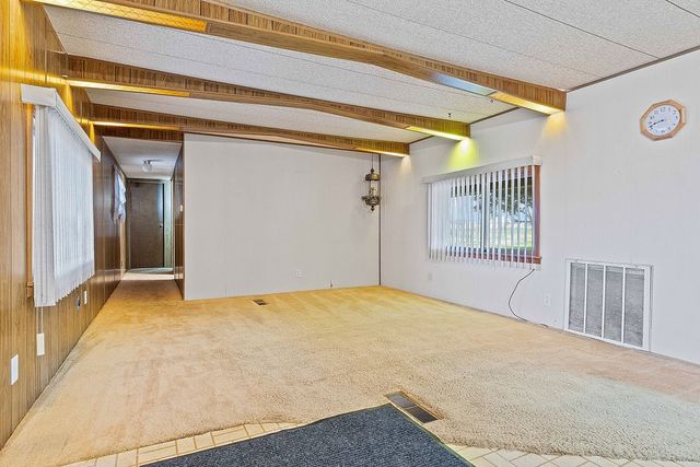 290 Hallack Lane, Pea Ridge, AR 72751