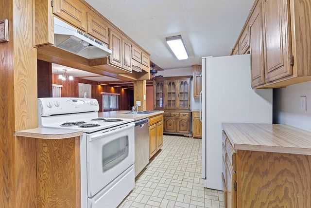 290 Hallack Lane, Pea Ridge, AR 72751