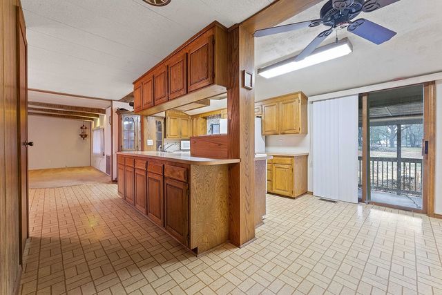 290 Hallack Lane, Pea Ridge, AR 72751