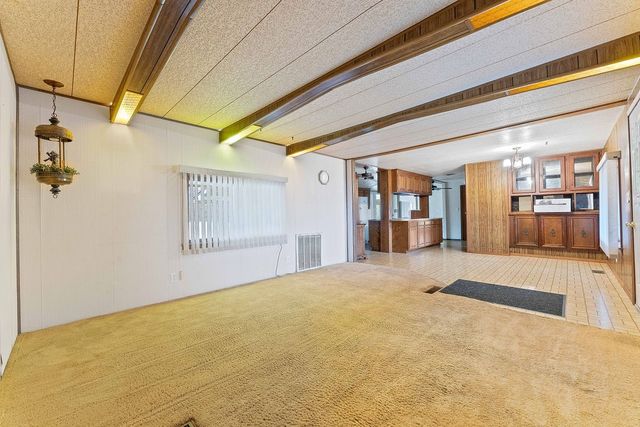 290 Hallack Lane, Pea Ridge, AR 72751