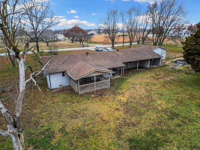 290 Hallack Lane, Pea Ridge, AR 72751