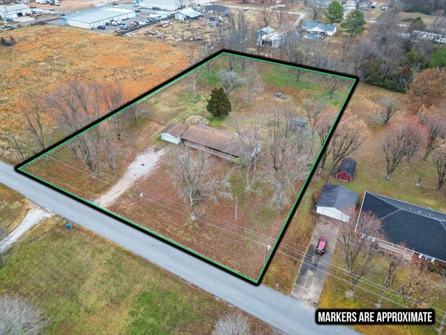 290 Hallack Lane, Pea Ridge, AR 72751