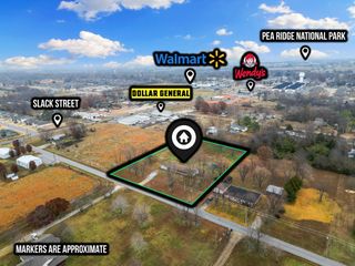 290 Hallack Lane, Pea Ridge, AR 72751