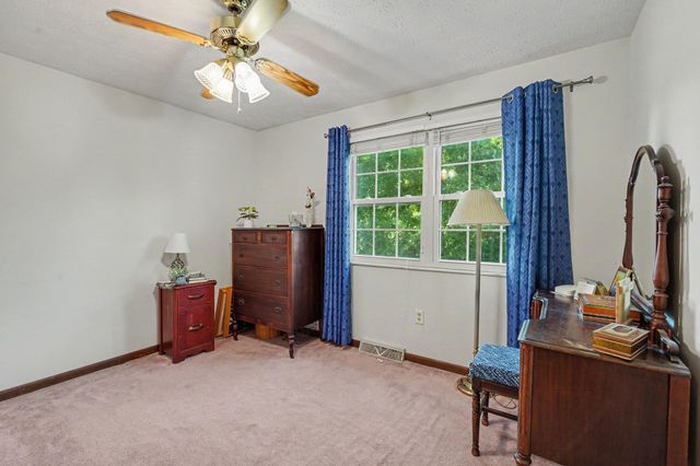 1186 Siry Road, California, KY 41007