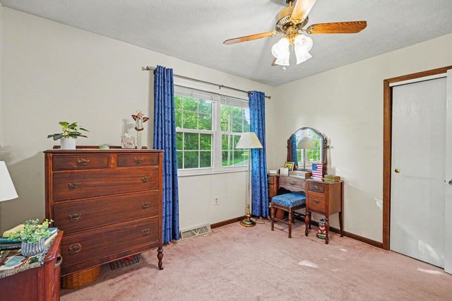 1186 Siry Road, California, KY 41007