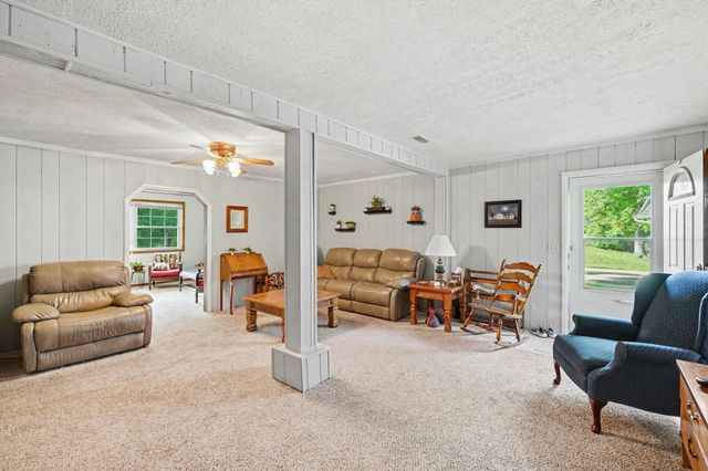 1186 Siry Road, California, KY 41007