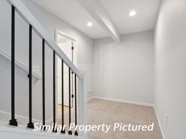 235 Chadwick Lane, Iowa City, IA 52246