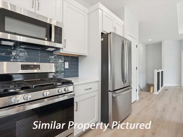 235 Chadwick Lane, Iowa City, IA 52246