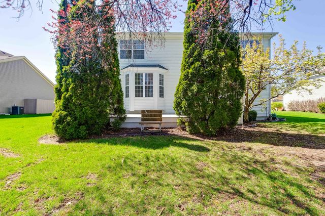 1105 Andover Drive, Mundelein, IL 60060