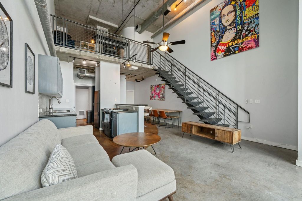 2000 Bagby Street 5432, Houston, TX 77002
