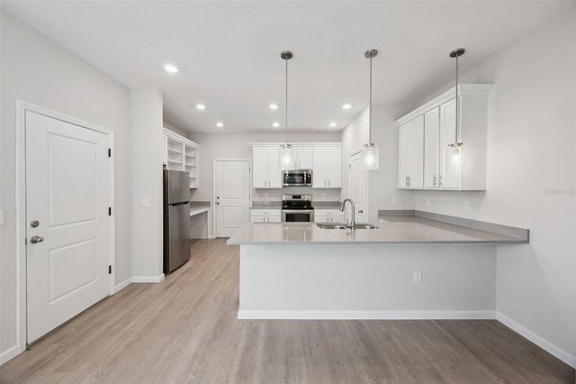 2960 OAK PARK WAY 41, Orlando, FL 32822