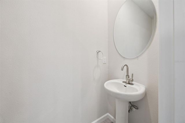 2960 OAK PARK WAY 41, Orlando, FL 32822