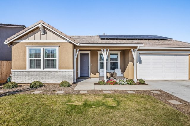 3012 Sand Hills Avenue, Tulare, CA 93274