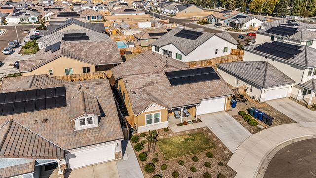 3012 Sand Hills Avenue, Tulare, CA 93274