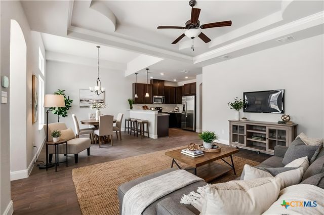 2908 Puter Creek Drive B, Spring Branch, TX 78070