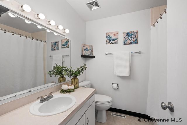 1522 Trent Ct Apt 15, Cheyenne, WY 82009